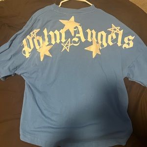 AUTHENTIC Palm angles oversize stars tee. Medium